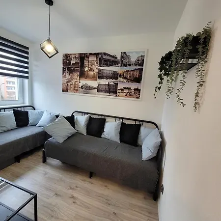 アパート Lux フシャヌフ